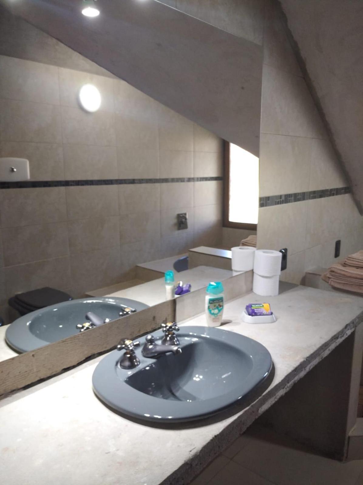 La Casona Del Lago Balneario Ipora Ngoại thất bức ảnh